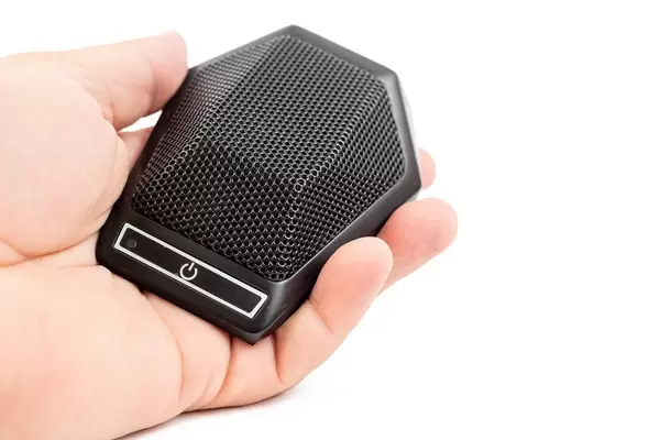 Vocal Microphone Phantom adapter in the hand