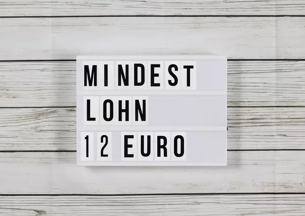 Von 9 auf 12 Euro:Auch Arbeitsminister Heil fordert zwölf Euro Mindestlohn