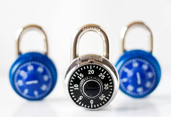 Vorhängeschlösser mit Zahlenschloss