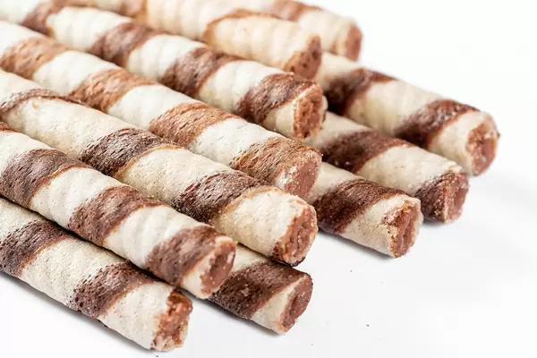 Waffle cookies with chocolate filling