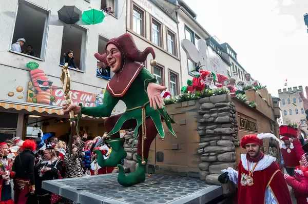 Wagen: Ausstellung ZeitTunnel
