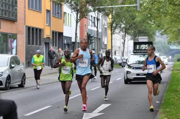 Waweru, Benson (KEN), Zewde, Wubishet (ETH), Yano, Edwin Kembo (KEN), Lablaq, Khalid (MAR)