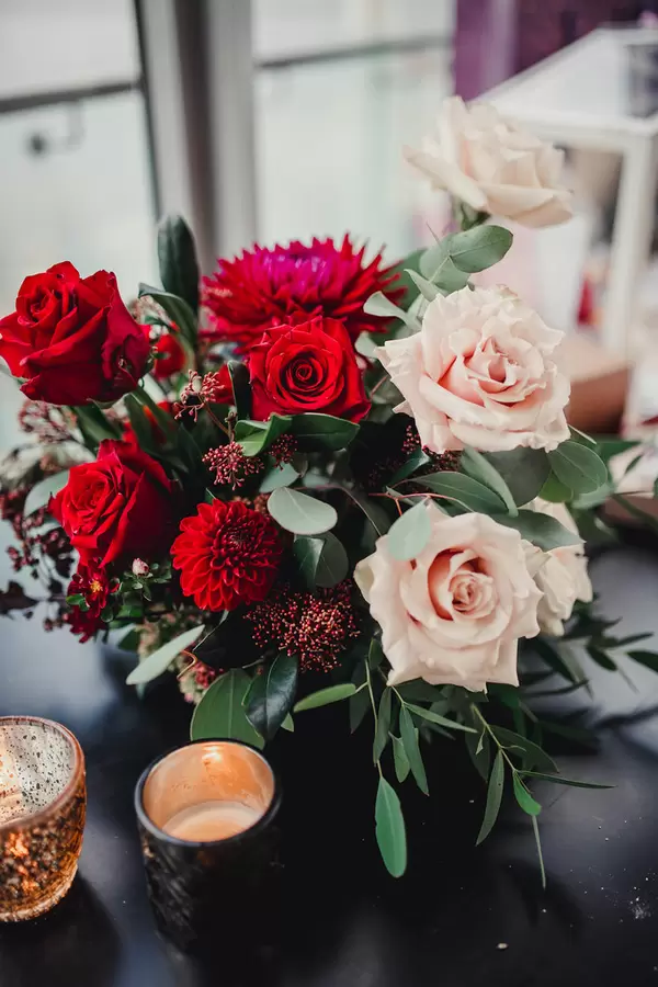 Wedding Decor With Red And Roses
