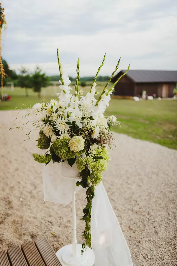Wedding Floral Decor Outdoors Gladiolus WIth Asters