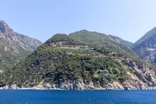 Weekend house on Athos
