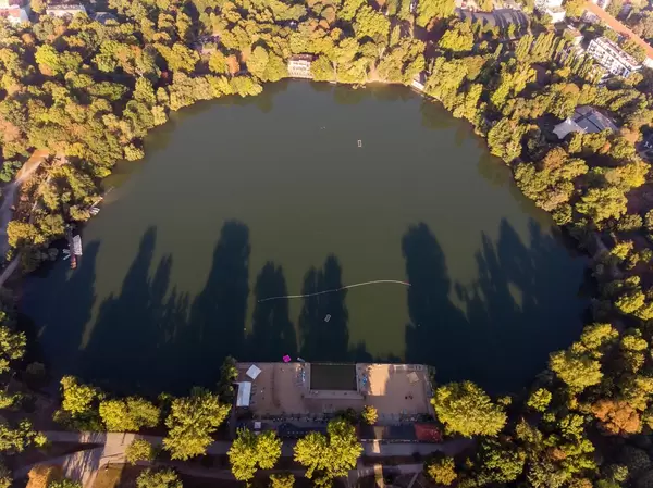 Weißer See in Berlin aus der Luft fotografiert