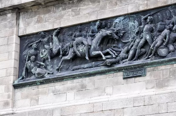 Wellington Monument: Waterloo