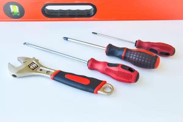 Werkzeug-Set: Zange & Schraubenzieher