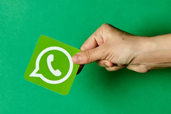 WhatsApp may soon roll out encrypted chat backups