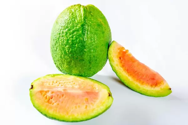 Whole and pieces of Papaya fruit