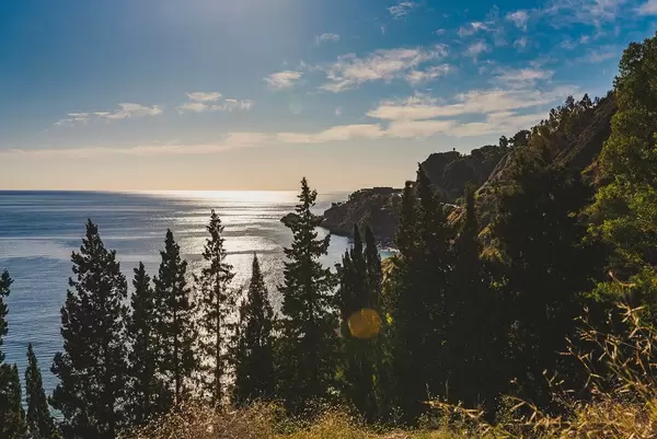 Wild Landscape Of Taormina Coastline (Flip 2019)