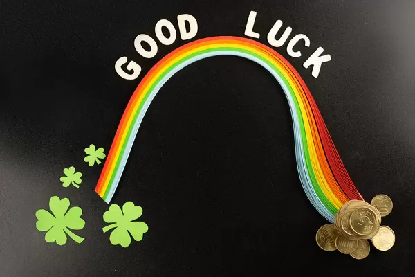 Wishing good luck patricks day background
