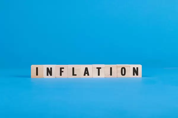 Wooden blocks with Inflation text
