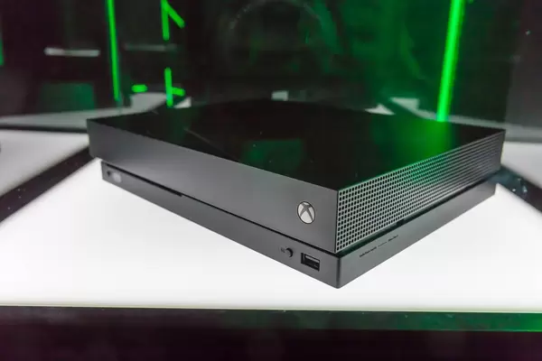 XBOX ONE X (Scorpio) auf der Gamescom 2017