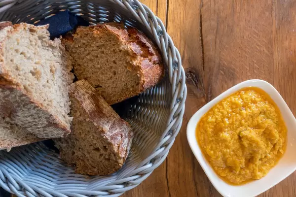 Yellow hummus and bread