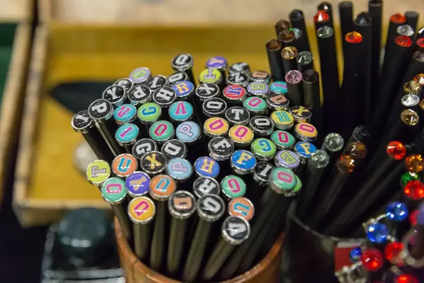 Zauberstäbe mit Buchstaben