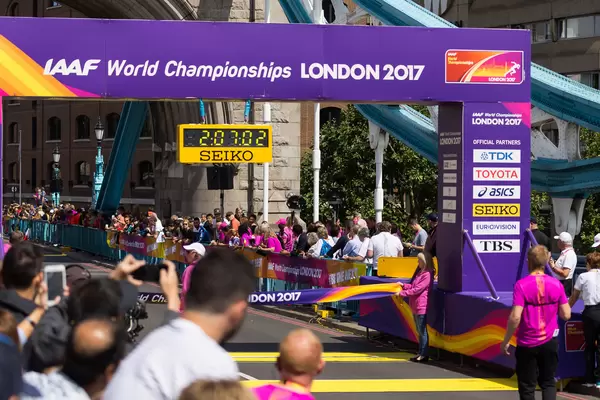 Zieleinlauf beim Marathon: AAF World Championchips London 2017