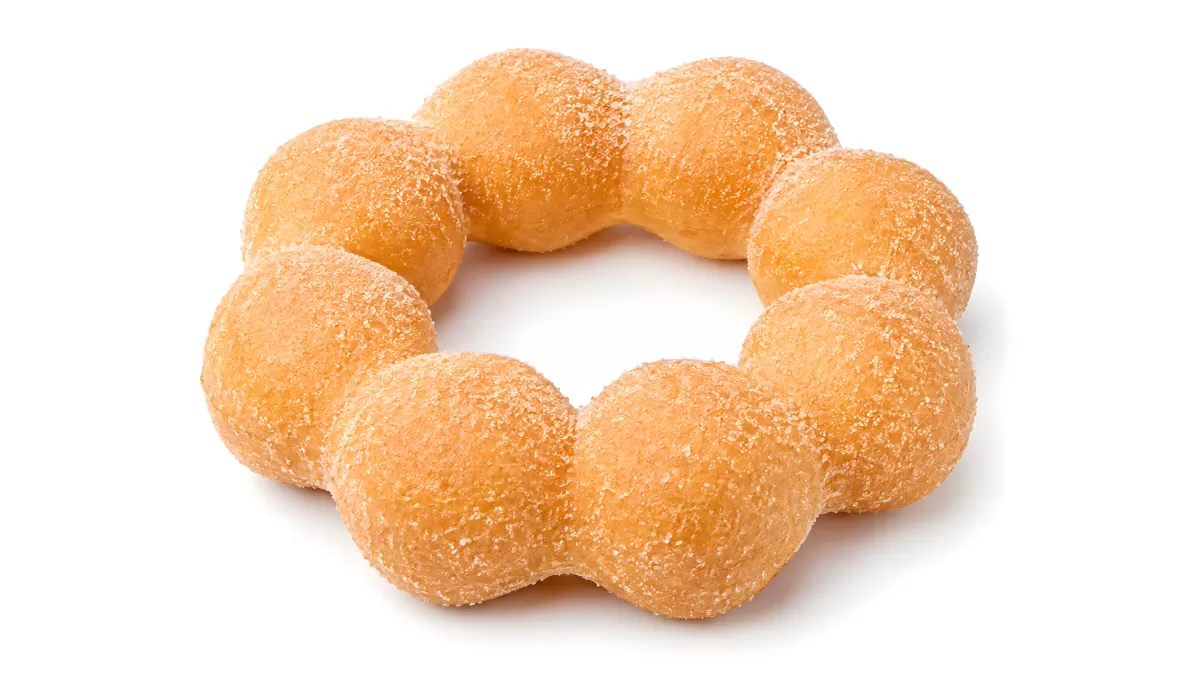 Zuckerbeschichteter Ringdonut mit Bällchenform