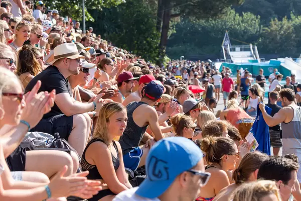 Zuschauer bei Wake The Line