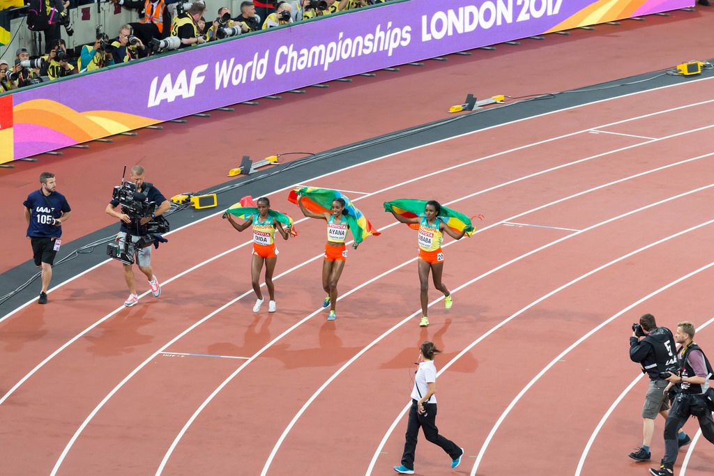 Almaz Ayana, Tirunesh Dibaba und Dera Dida (10.000 Meter Lauf) bei den IAAF Leichtathletik-Weltmeisterschaften 2017 in London