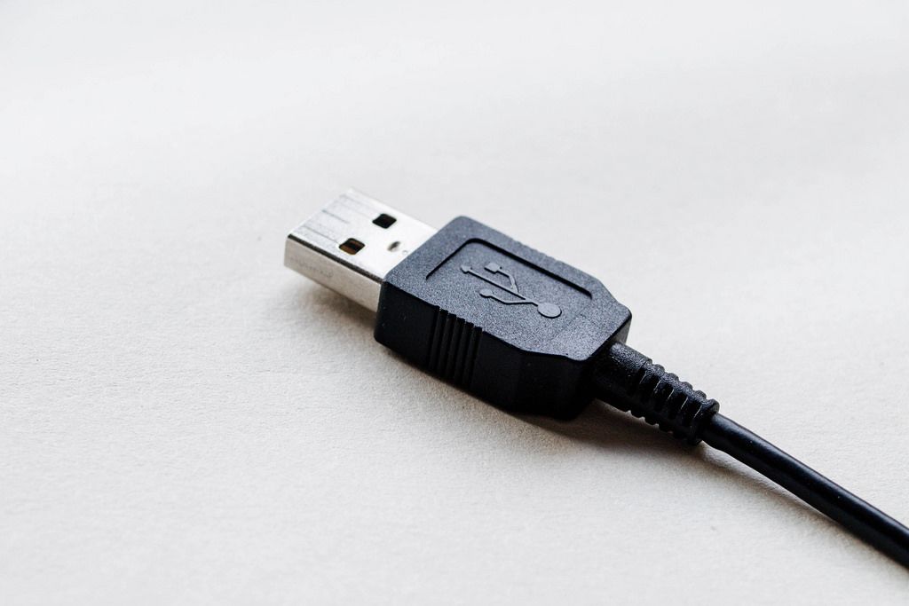 Black USB plug