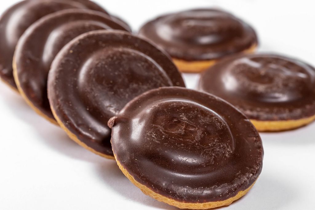 Close-up of chocolate-marmalade cookies
