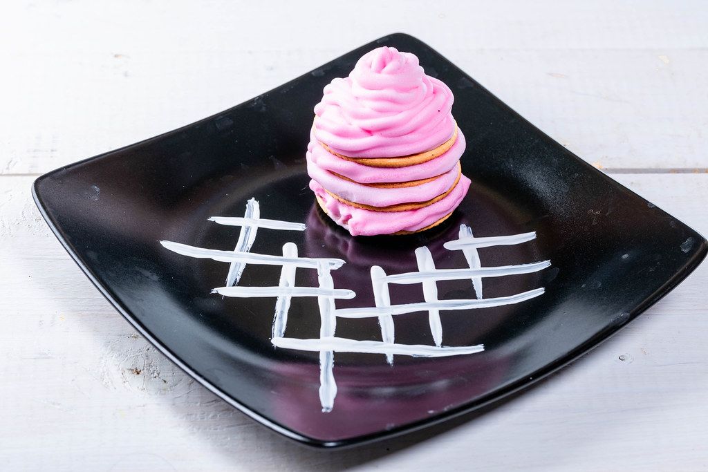 Delicious pink cake with cream (Flip 2019)