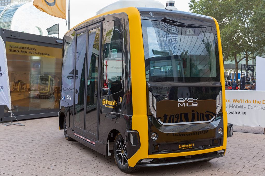Driverless Mobility: electric autonomous vehicle EasyMile in collaboration with Continental