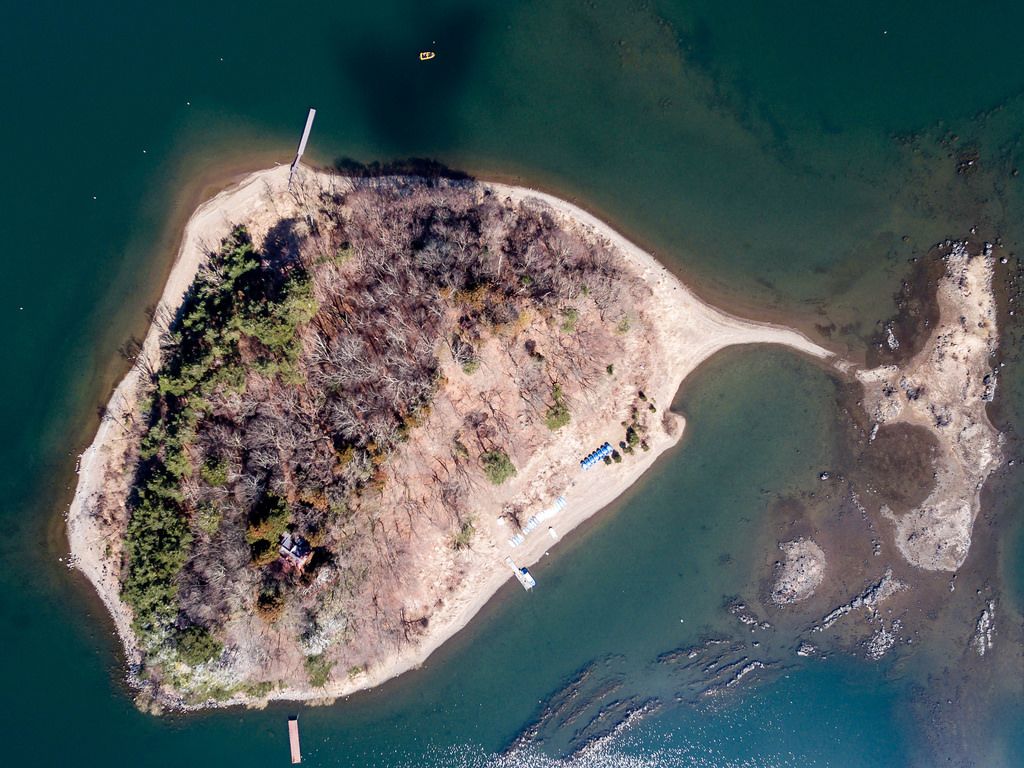 Drone Shot of Lake Kawaguchiko with 鸕鷀嶋神社