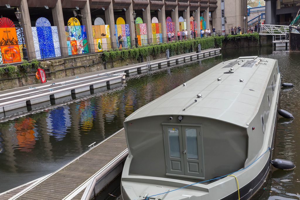Flussboot an der Themse