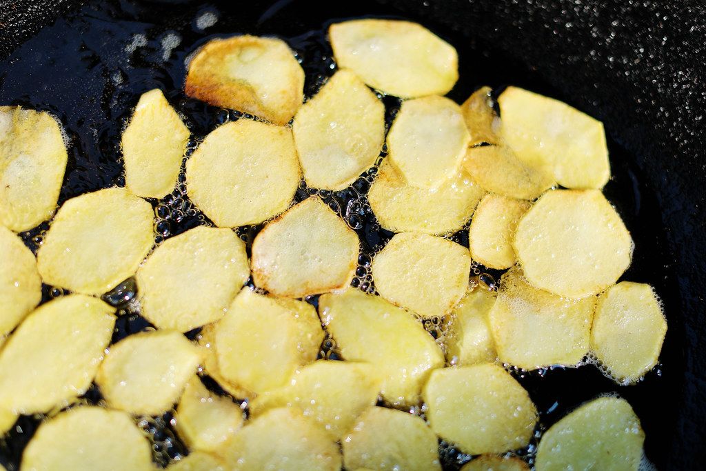 Fried pan potato slices (Flip 2019)