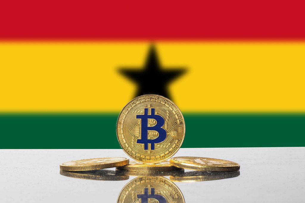 Golden Bitcoin And Flag Of Gh!   ana Creative Commons Bilder - 