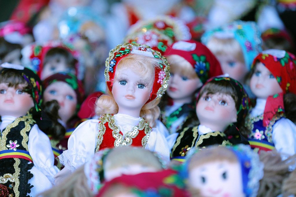 Handmade Romanian dolls, traditional costumes, close-up view