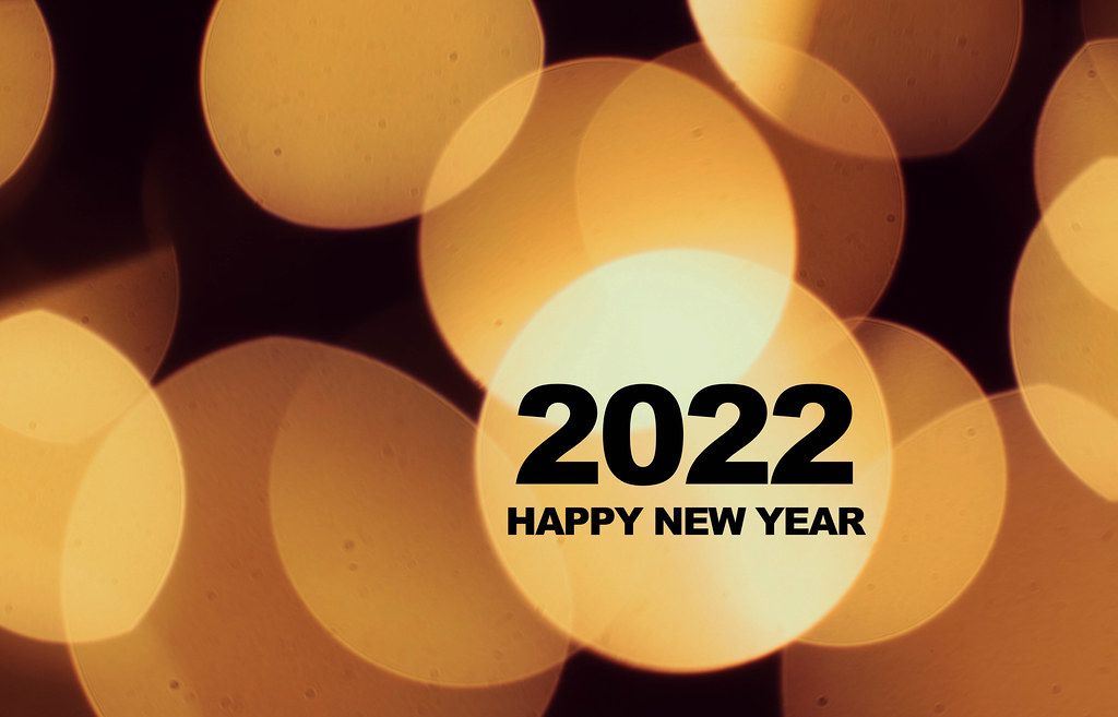 Happy 2021 new year on blue bokeh background - Creative Commons Bilder