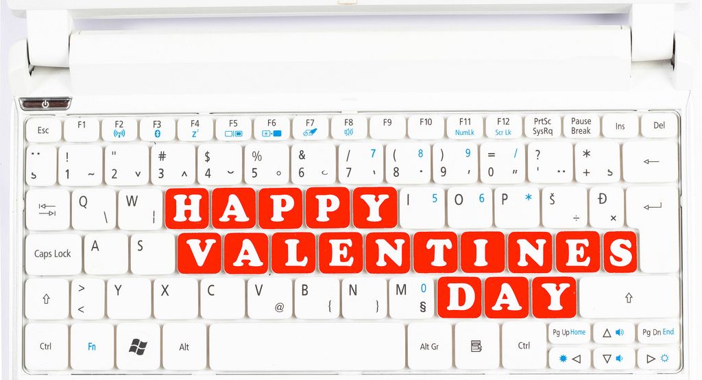 Happy Valentines day text on computer keyboard