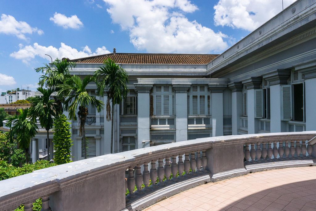 Ho Chi Minh City Museum inside Gia Long Palace