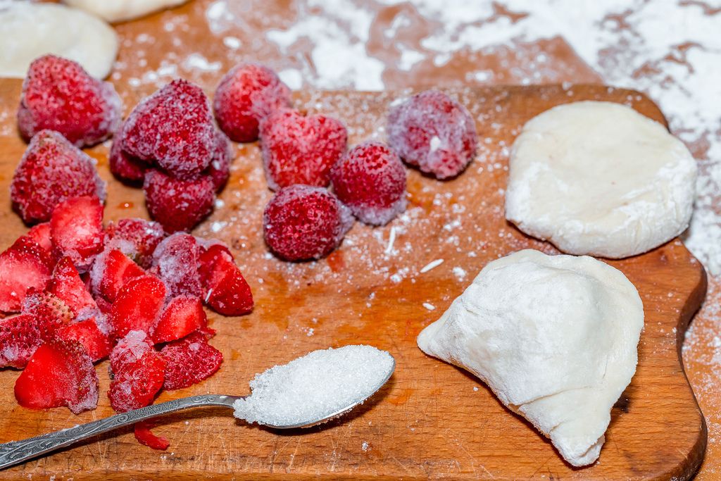 Ingredients for making dumplings with strawberries (Flip 2019) (Flip 2019) Flip 2019