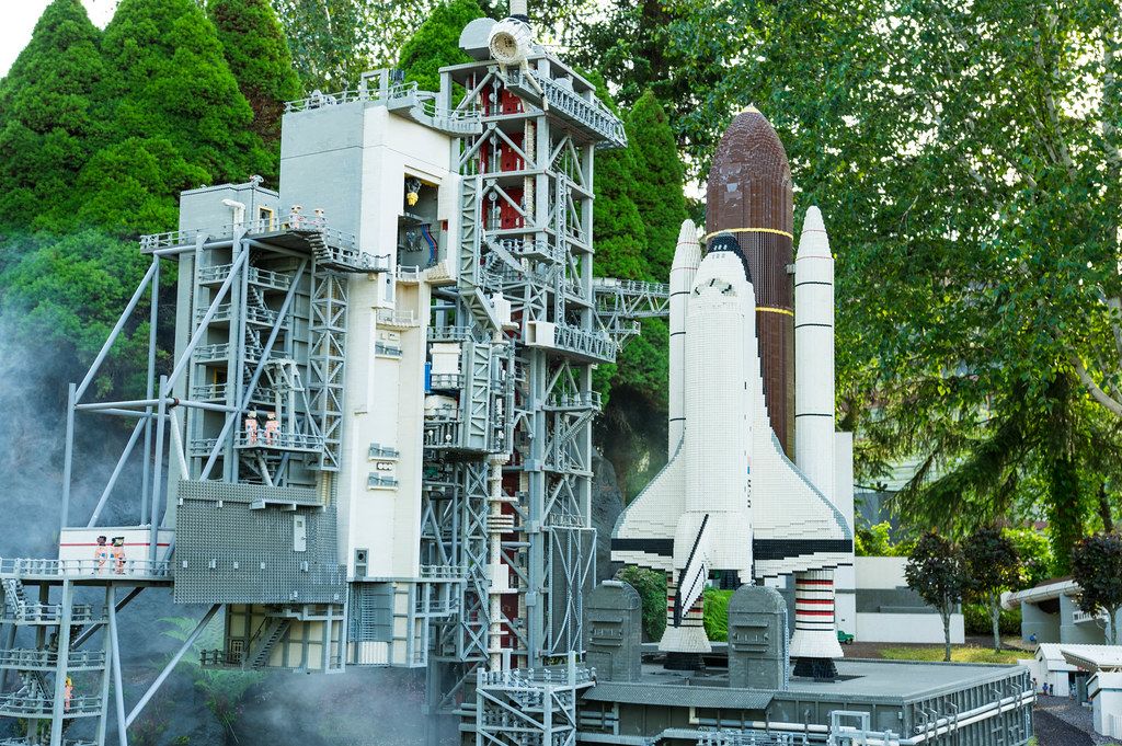 Lego replica of US NASA launching pad