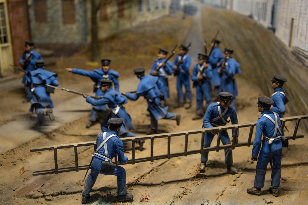 Model of Civil War Soldiers in Harper's Ferry