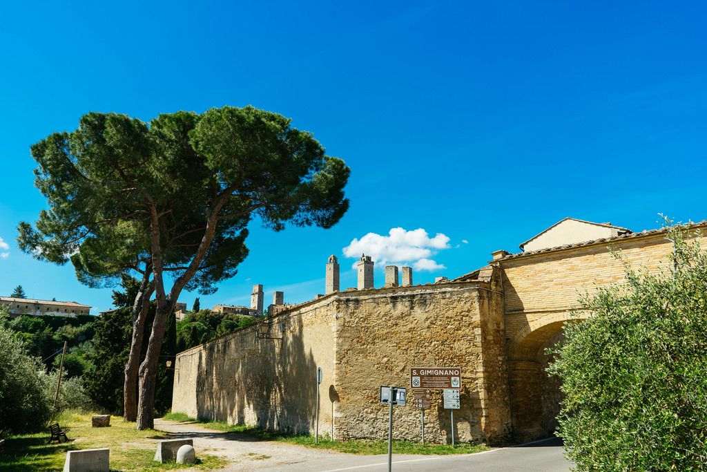 Outer walls of San Gimignano / Außenwände von San Gimignano