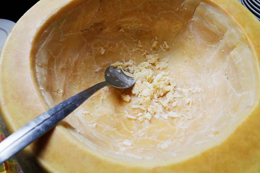 Parmesan cheese wheel pasta, Italian recipe (Flip 2019)