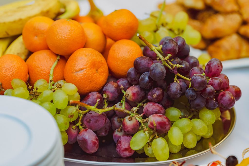 Plate Of Fresh Grapes and Tangerines (Flip 2019)