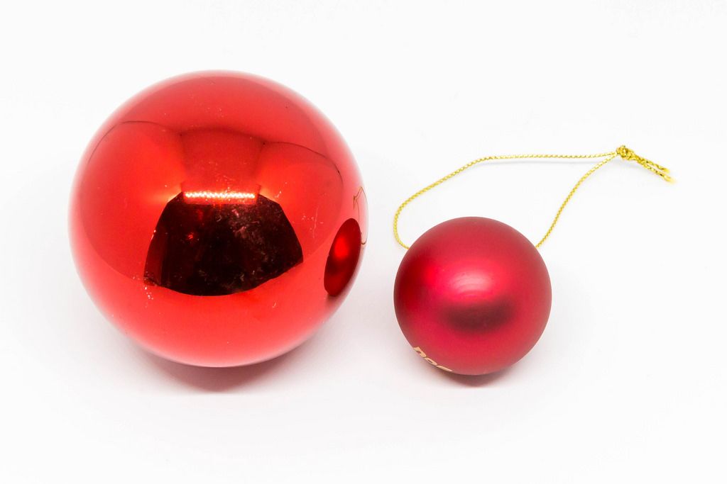 Red Christmas tree balls