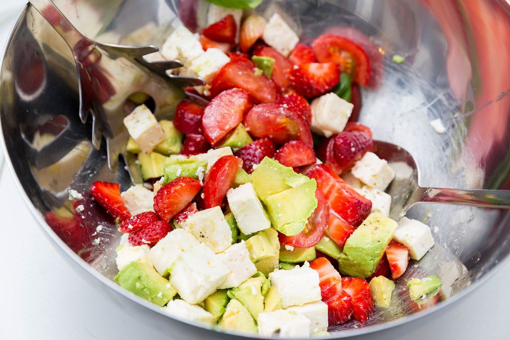 Salad with Avocado and Strawberries
