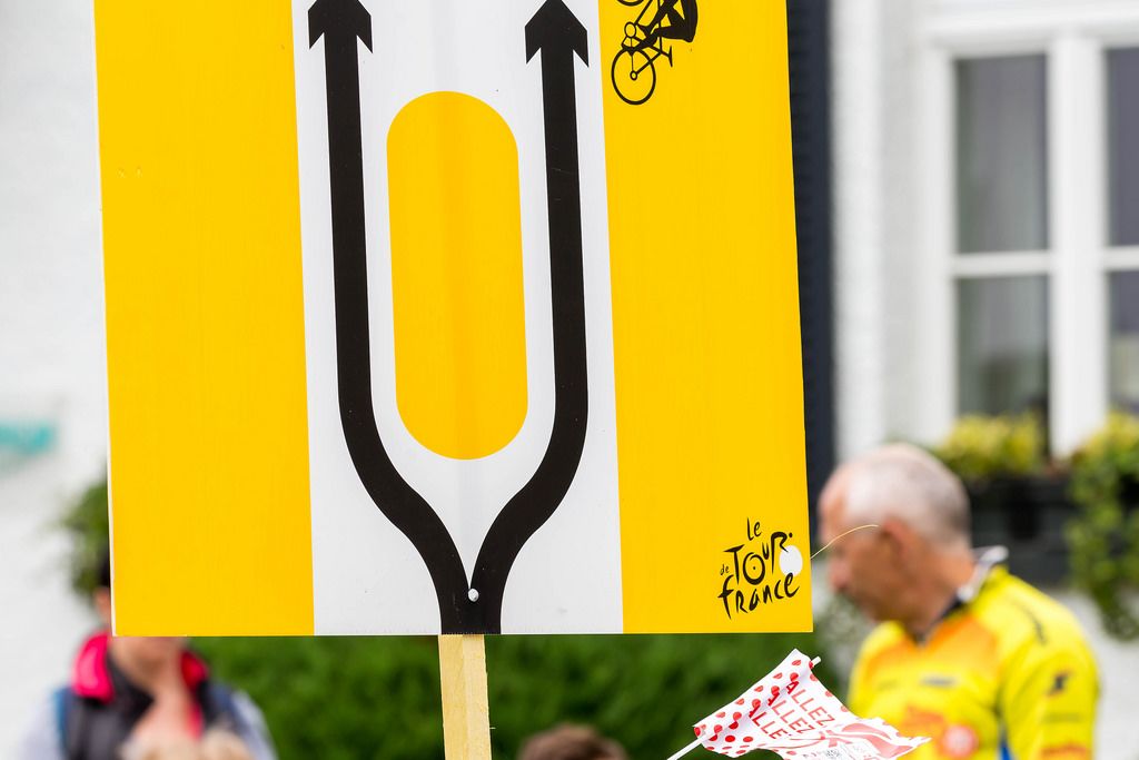 Sign during Tour de France
