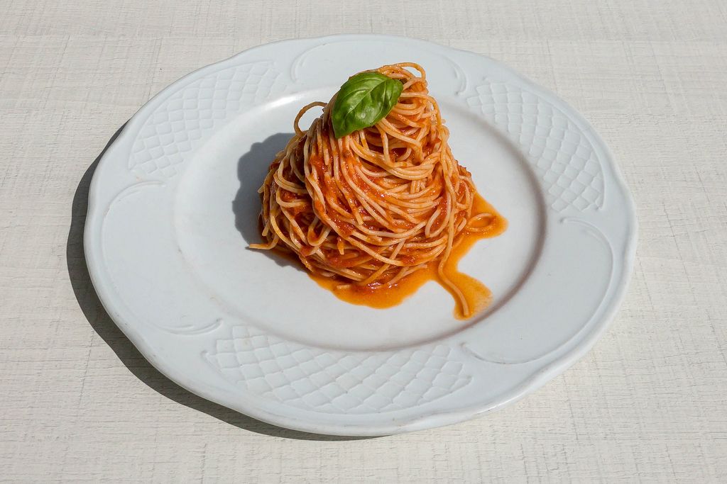 Spaghetti auf neapolitanische Art