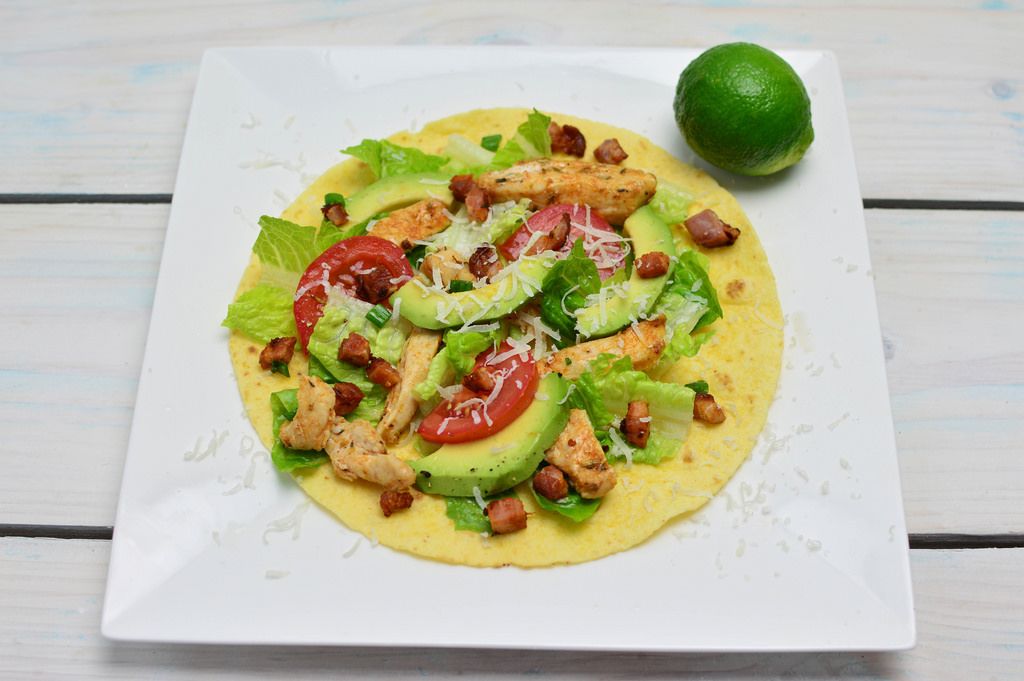 Tortilla with chicken and Avocado and Tomatoes