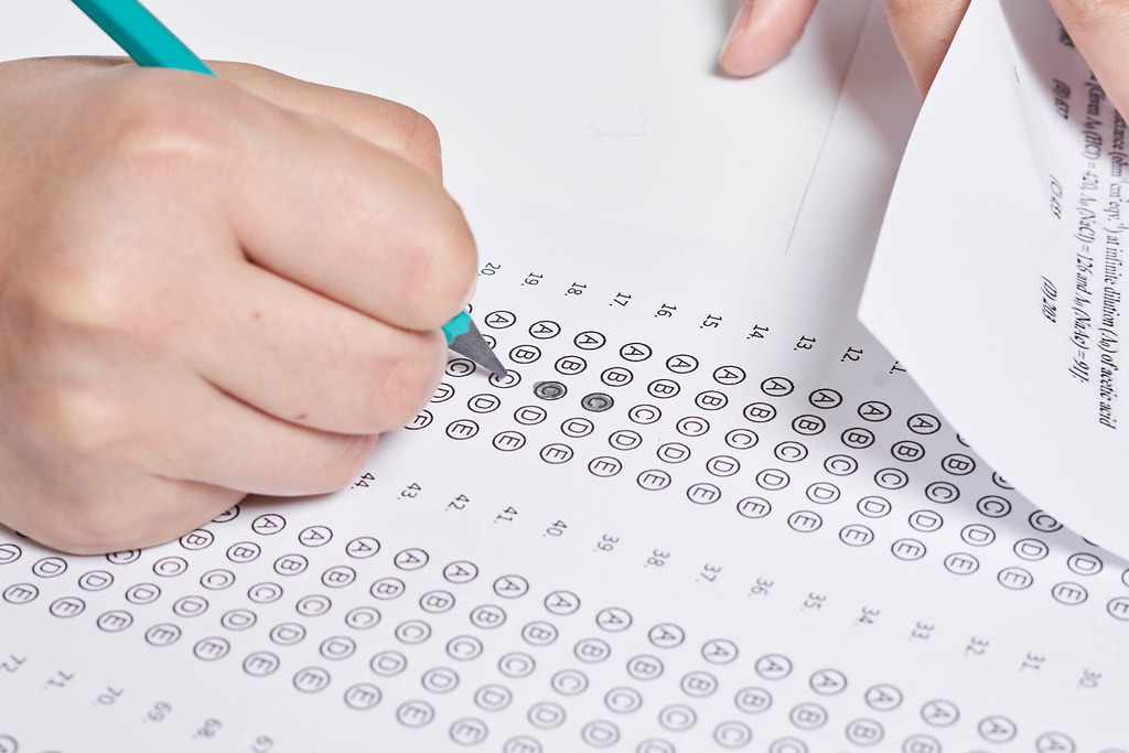 A student taking Multiple choice test on Chemistry