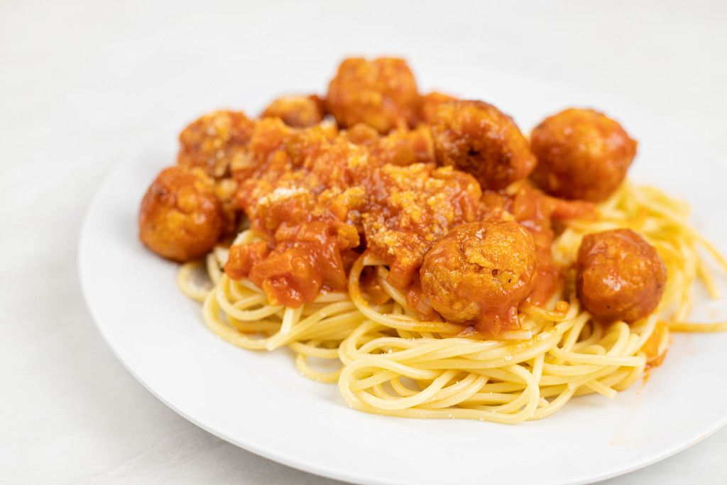 Chicken Meatballs served with Tomato Sauce and Spaghetti
