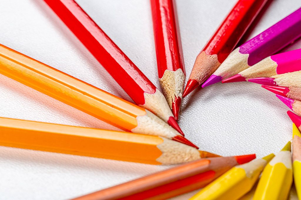 Circle of sharp colored pencils